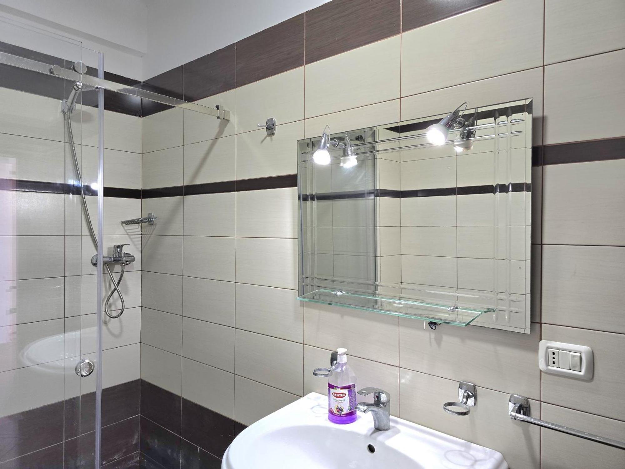 Sea View Apartments In Дуррес Экстерьер фото