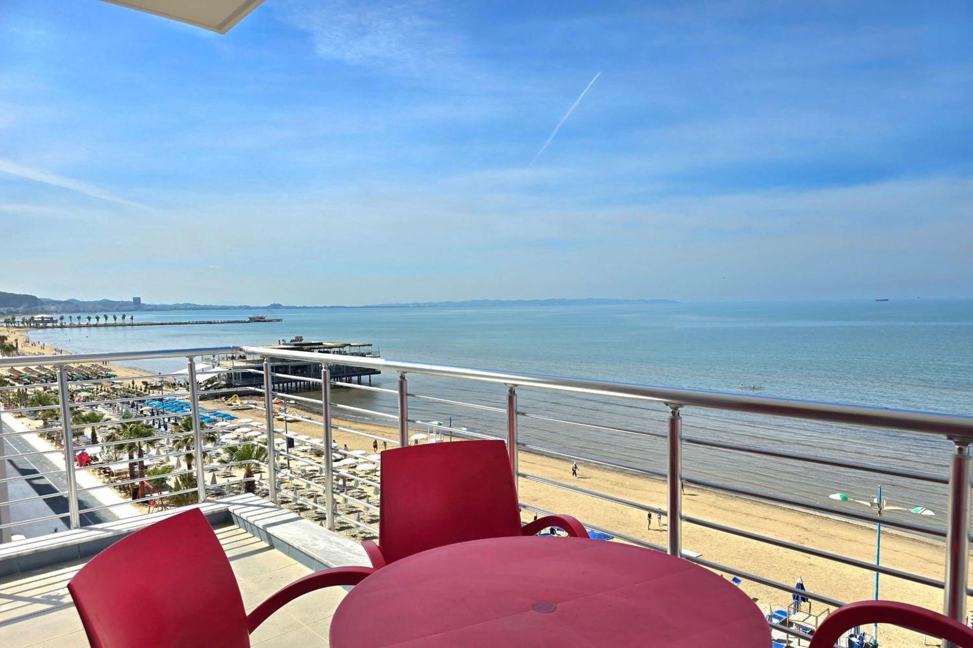 Sea View Apartments In Дуррес Экстерьер фото