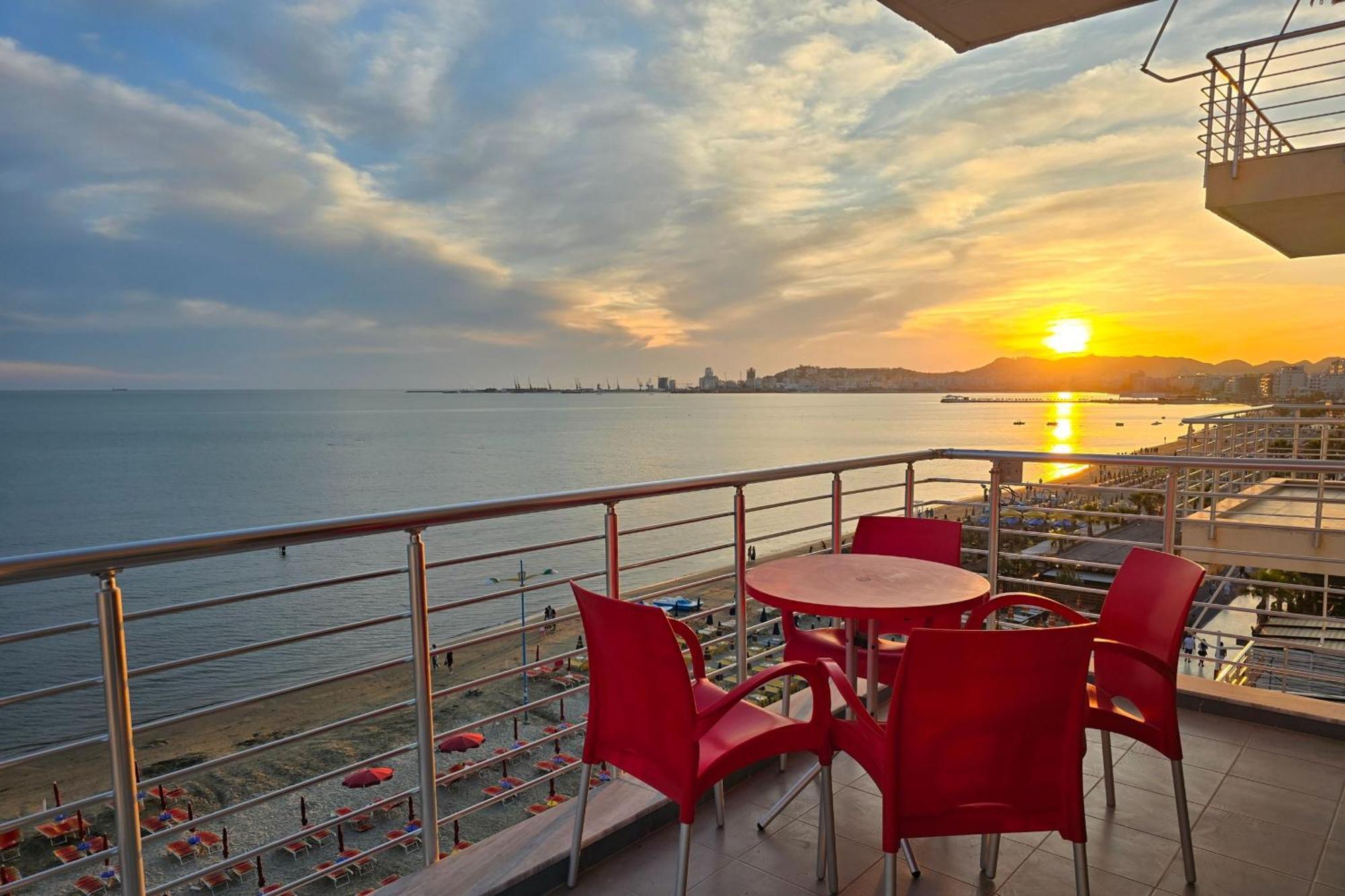 Sea View Apartments In Дуррес Экстерьер фото