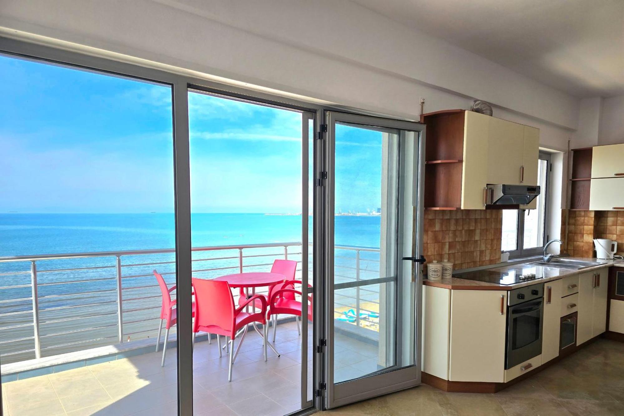 Sea View Apartments In Дуррес Экстерьер фото