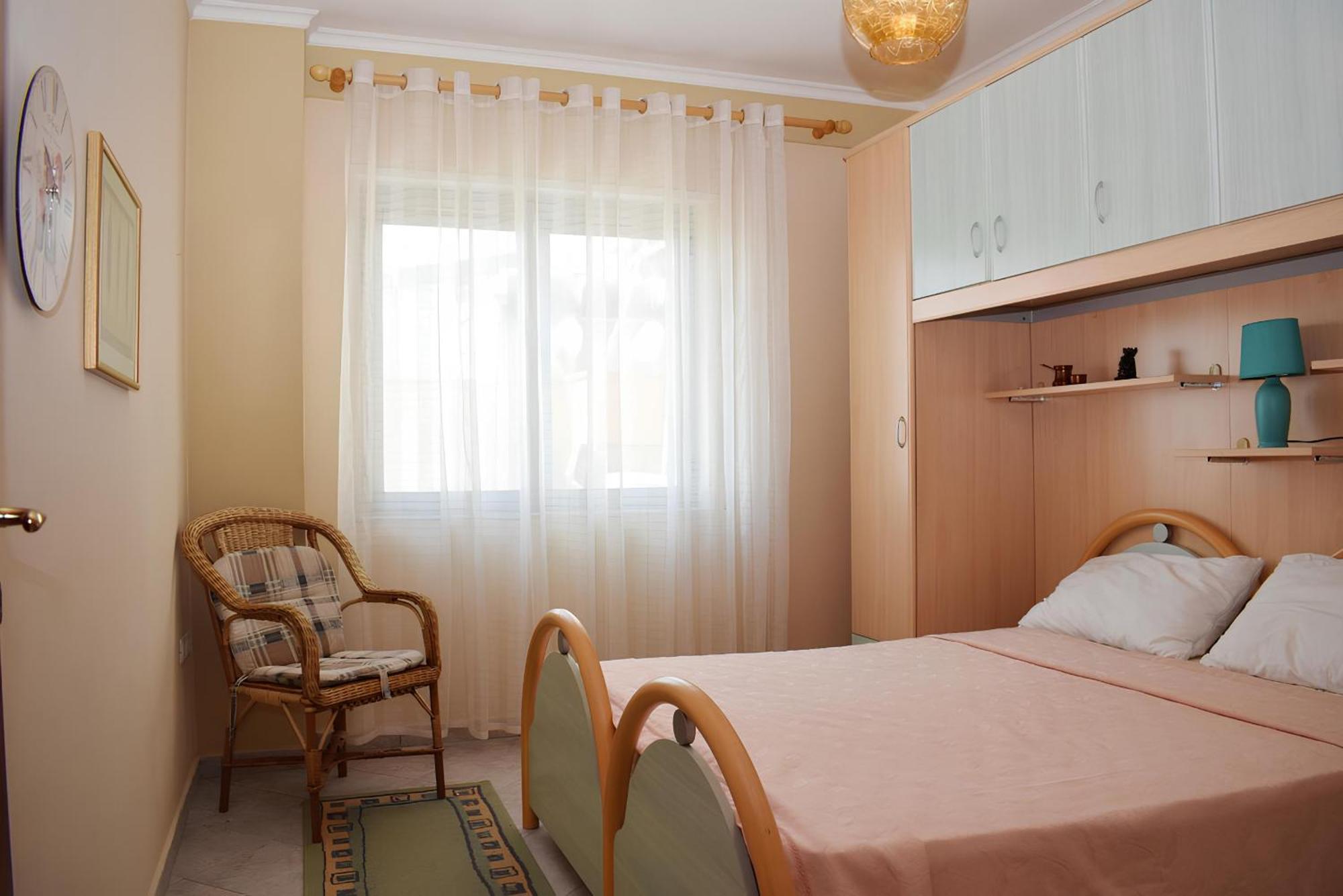 Sea View Apartments In Дуррес Экстерьер фото